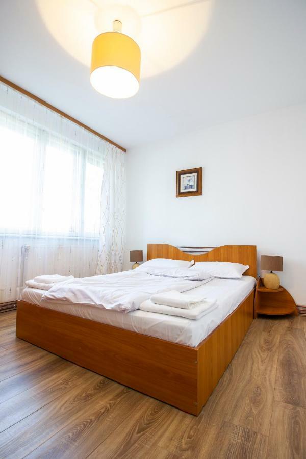 By The River Apartment 1 Timisoara Exterior photo